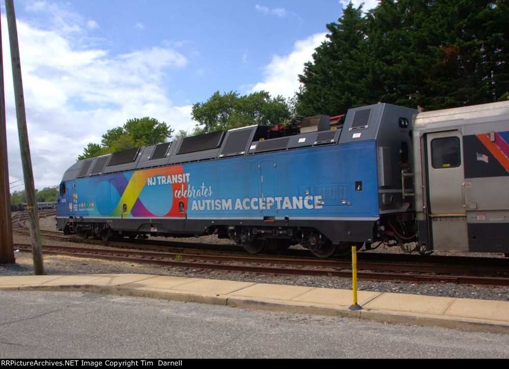 NJT 4506 appears coming out of the yard.